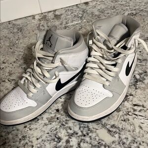 Nike Air Jordan High-Top Sneakers - White and Gray
